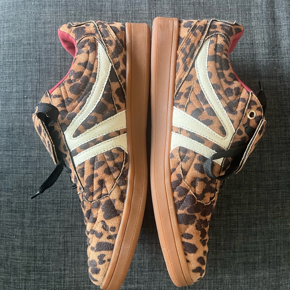 Steve Madden Madrid Leopard Print Sneakers